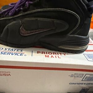 Nike Air max penny 1 suns black/club purple size 10.5M